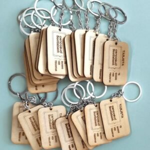 Llaveros personalizados — 20 unidades